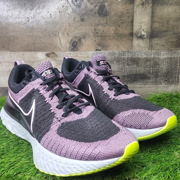New Nike WMNS React Infinity Run Flyknit - Picture 2 of 12